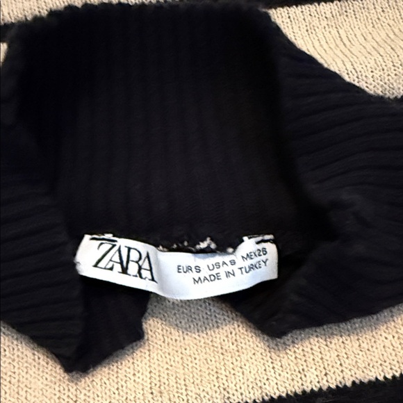 Zara Black and Cream Striped Turtleneck Sweater - Picture 2 of 7